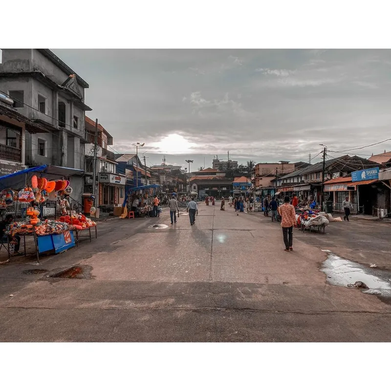 Ratha Beedi Market (Car Street)