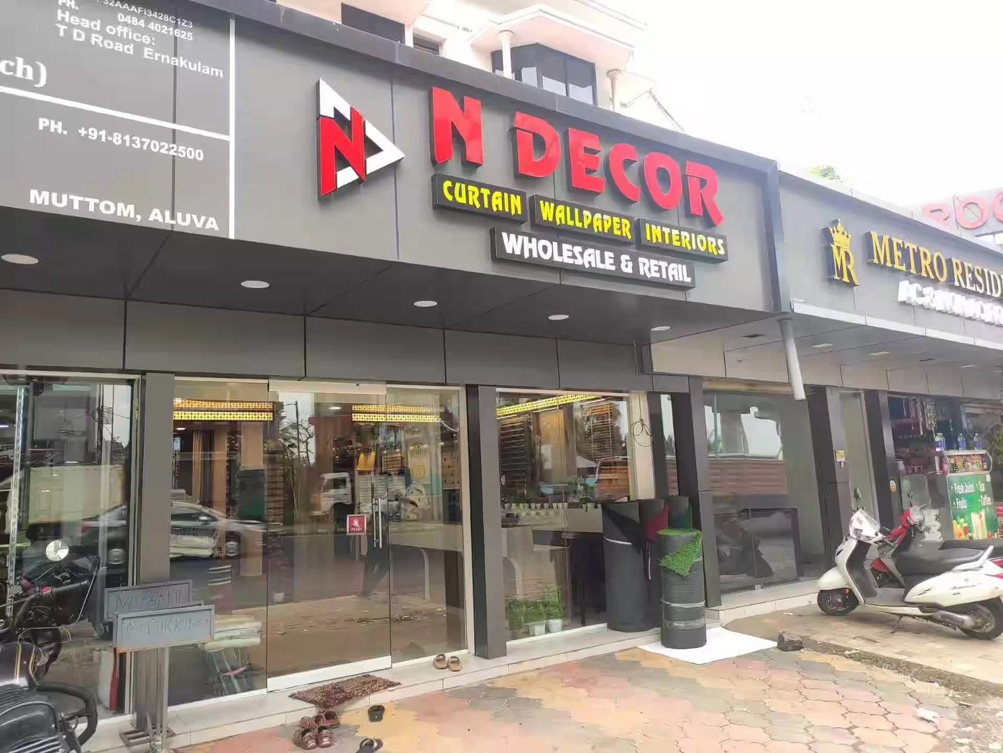 Kasturba Road Textile Shops