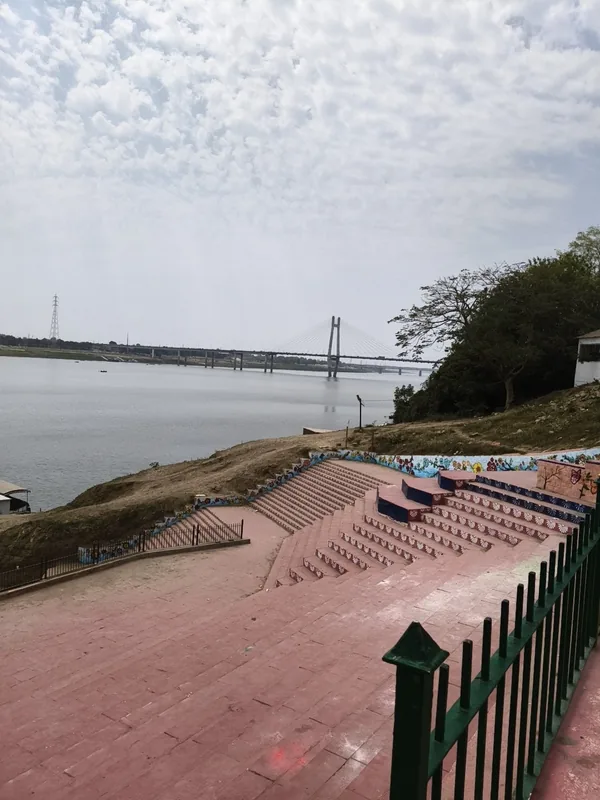 Mankameshwar Ghat