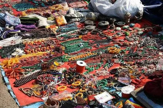 Tibetan Refugee Market