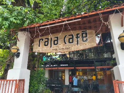 Raja Cafe Restaurant
