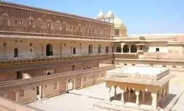 Madho Niwas Kothi