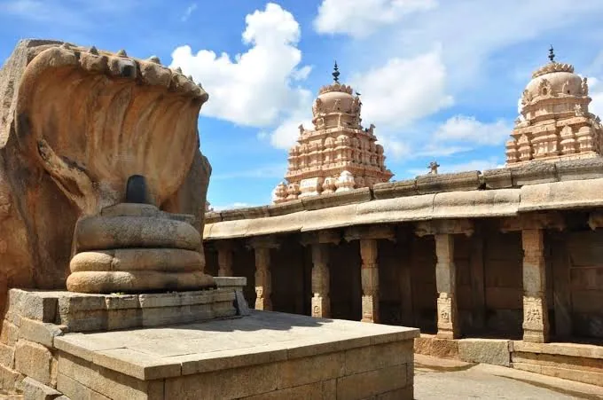 Veerabhadra Temple (Lepakshi Temple)