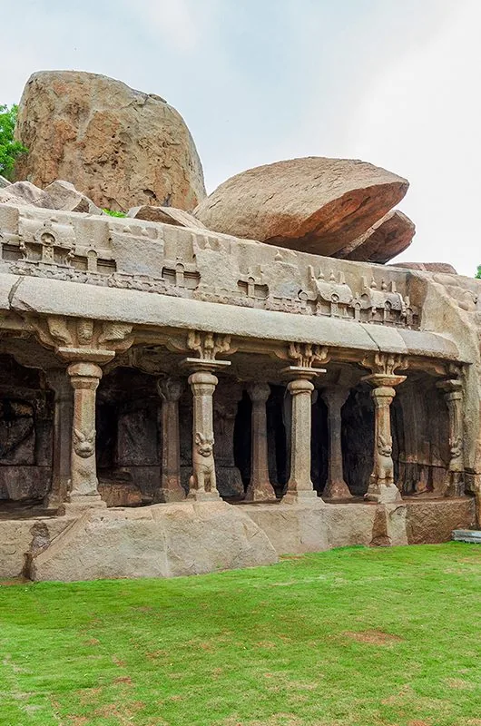 Trimurti Cave