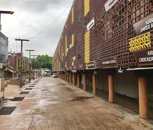 Naveen Market