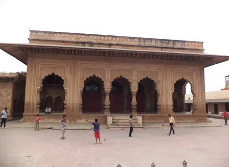Laxman Mandir
