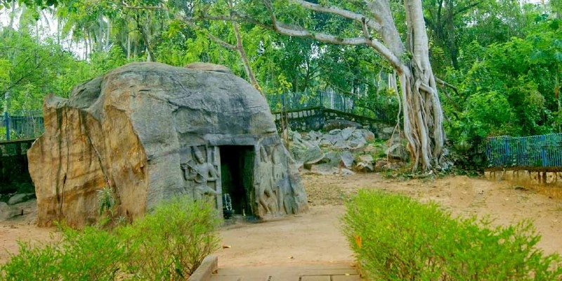 Vizhinjam Rock-Cut Cave Temple