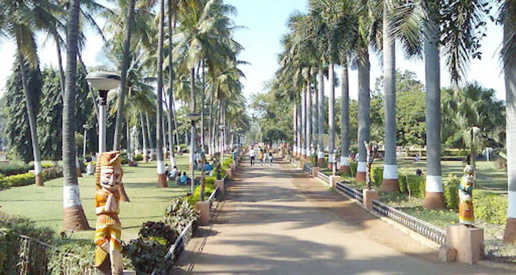 Siddharth Garden and Zoo
