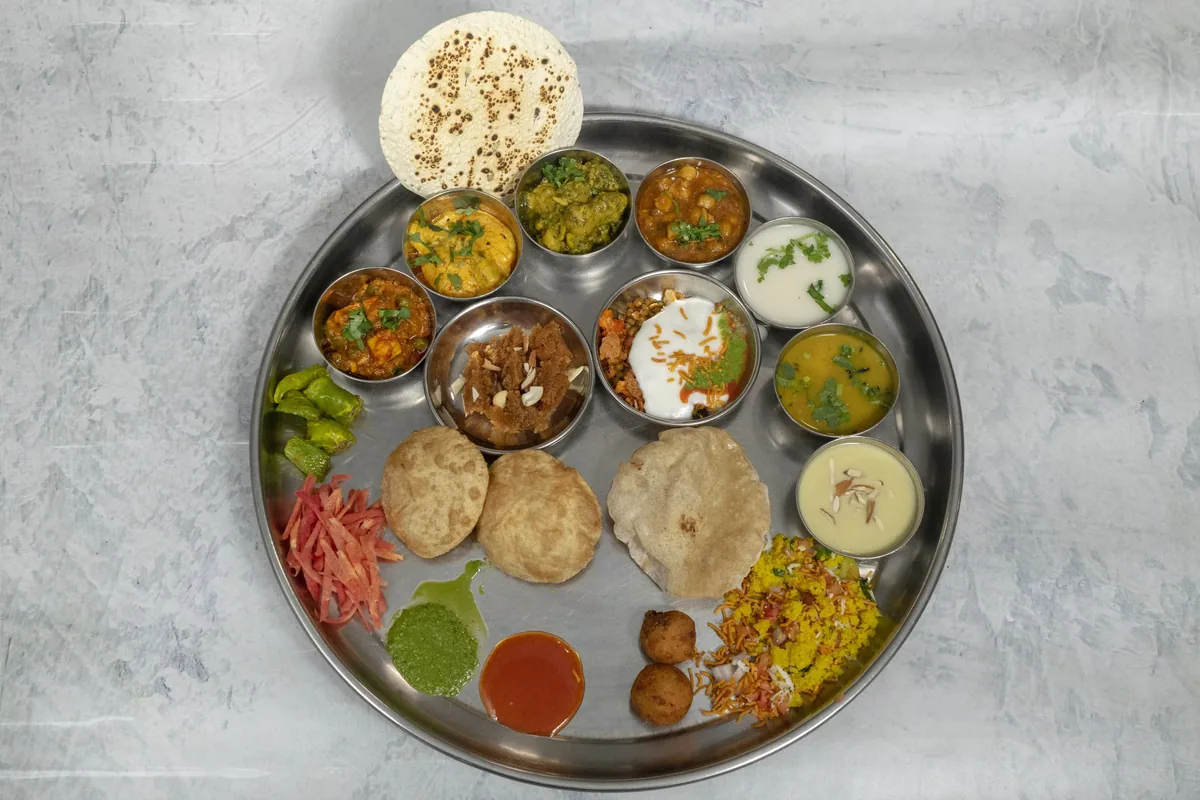 Sasumaa Gujarati Thali