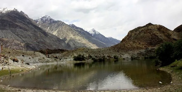 Yarab Tso Lake