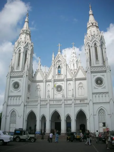 Puthan Palli (Sacred Heart Church)