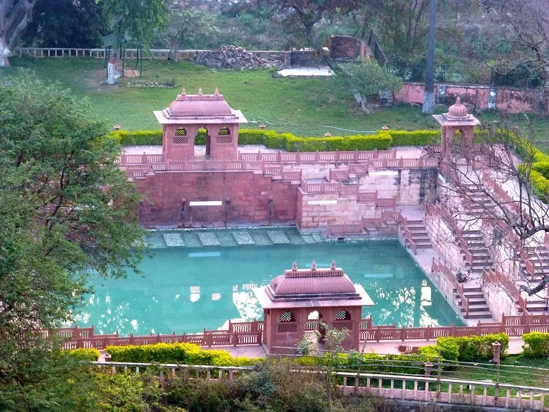 Rajgir Hot Springs (Brahmakund)