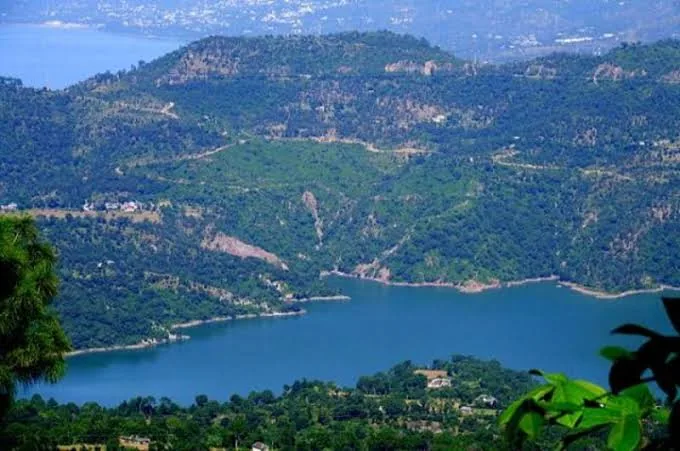 Gobind Sagar Lake