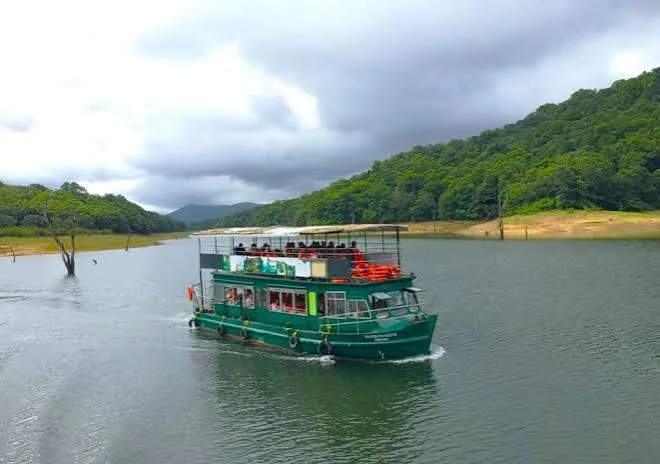 Periyar Lake