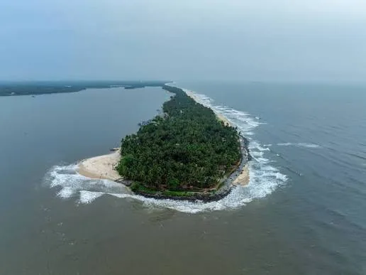 Kodi Bengre Beach
