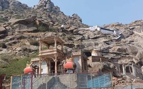 Kambeshwar Mahadev Temple