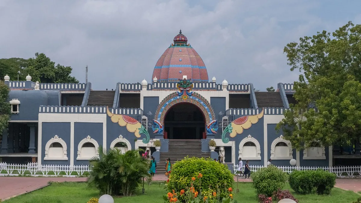 Valluvar Kottam