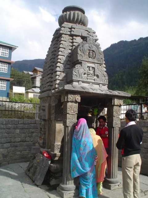 Shiva Temple, Jagatsukh