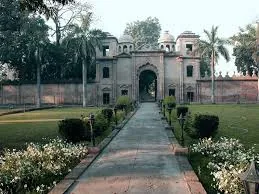 Sikandra Bagh