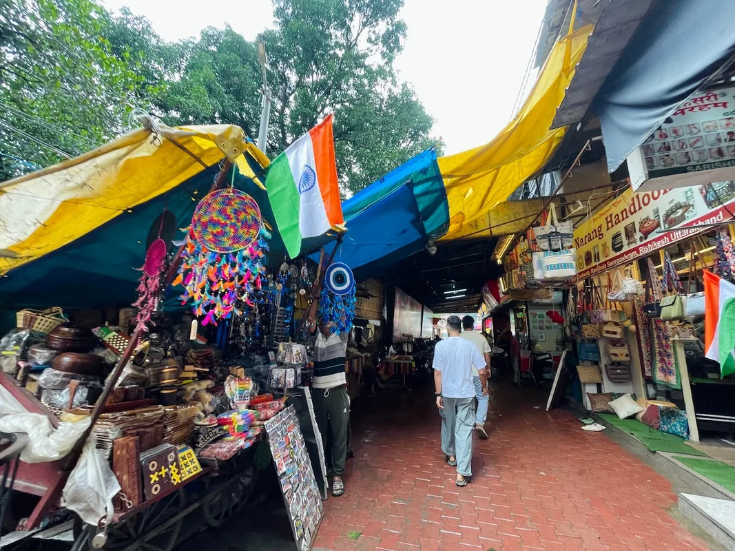 Swarg Ashram Market