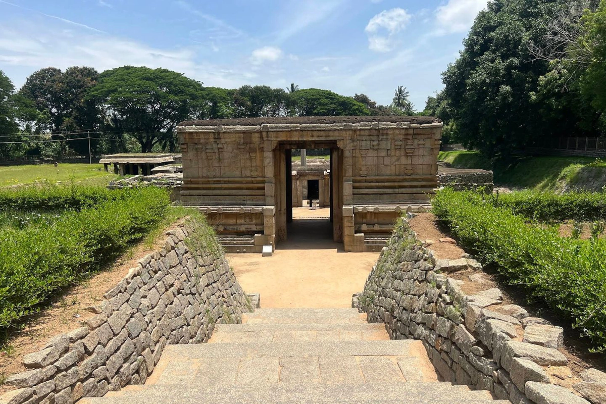 Underground Shiva Temple (Prasanna Virupaksha)