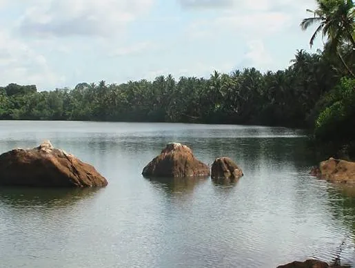 Souparnika River