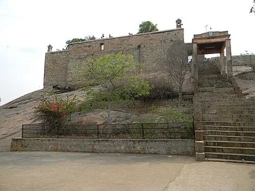 Erumbeeswarar Temple (Malai Kovil)
