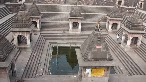 Shivalaya Tirtha Kund