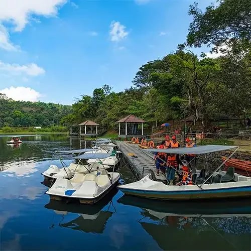 Karlad Lake