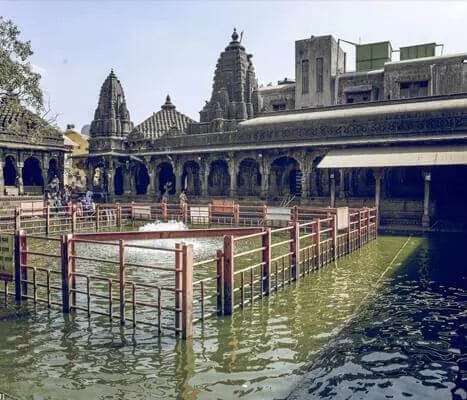 Kushavarta Kund