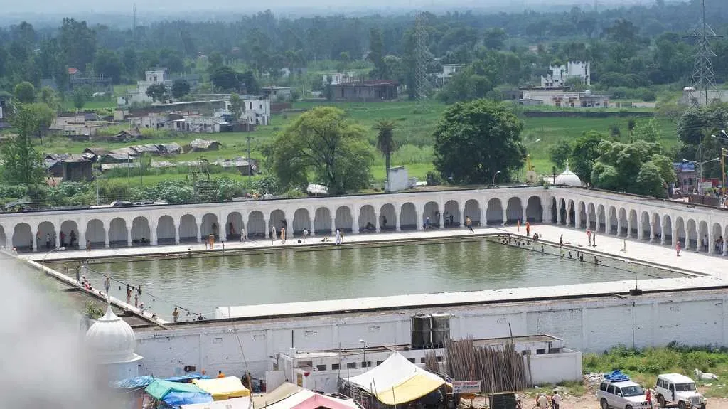 Anandpur Sahib Sarovar