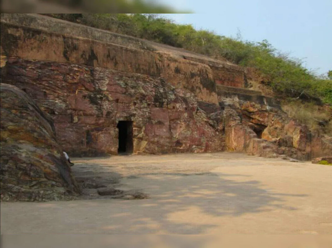 Son Bhandar Caves