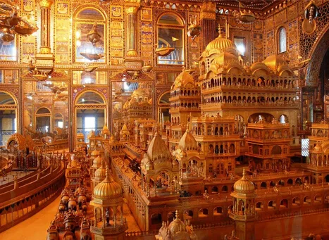 Nasiyan Jain Temple