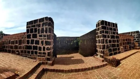 Chandragiri Fort