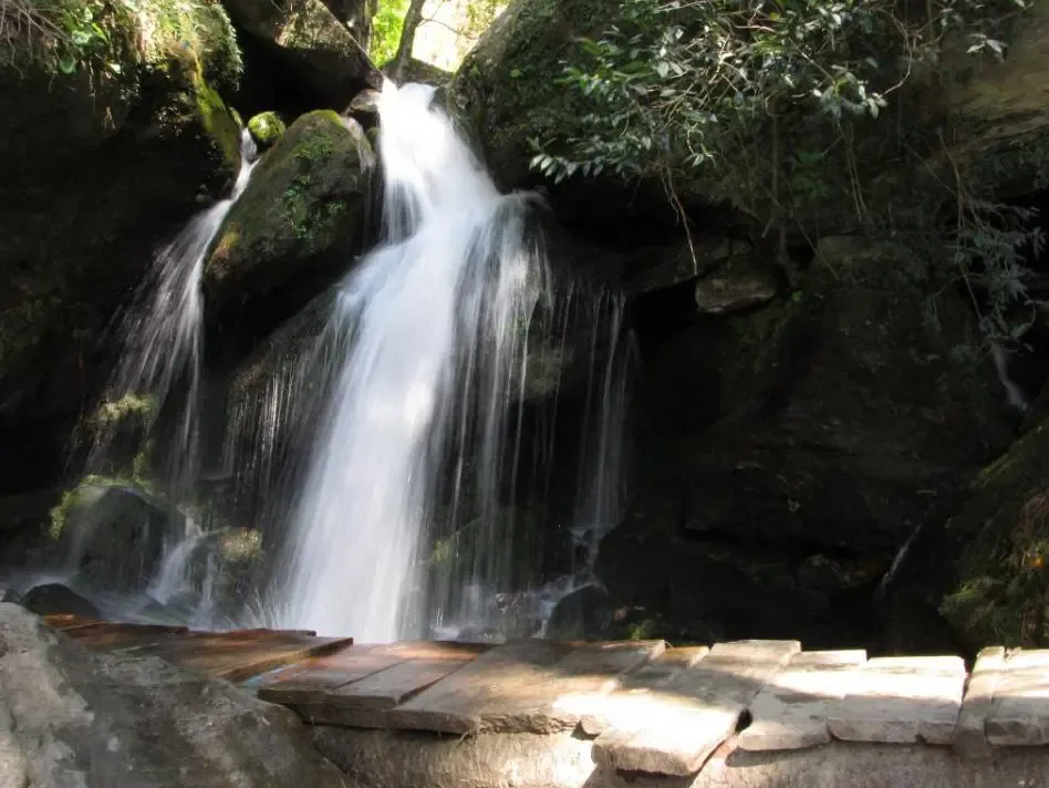 Jana Waterfall and Shiva Temple