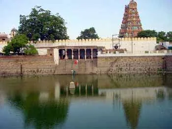 Murugan Kulam (Temple Tank)