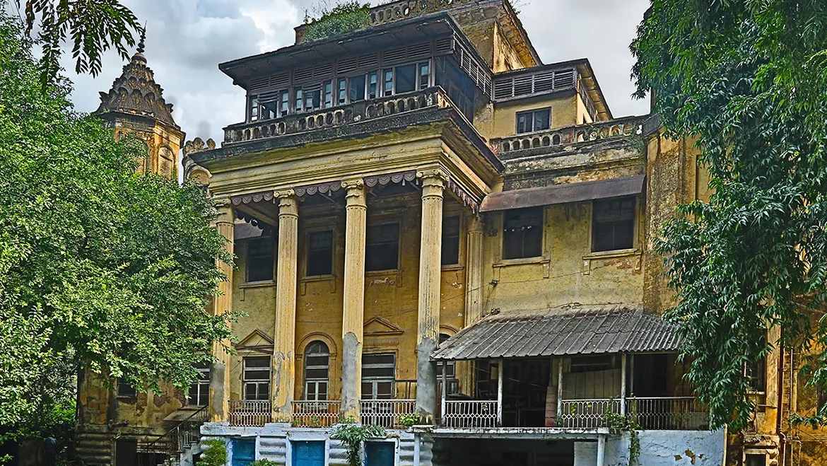 Kaiserbagh Palace Complex