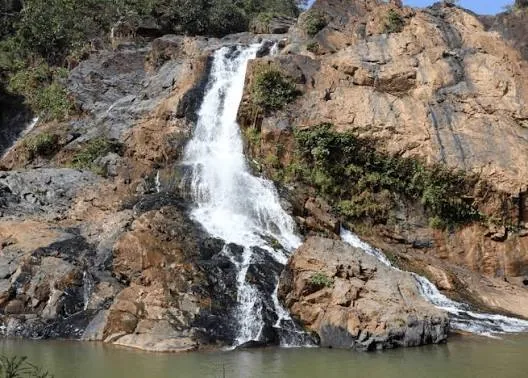 Hirni Falls
