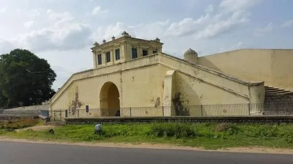 Delhi Gate