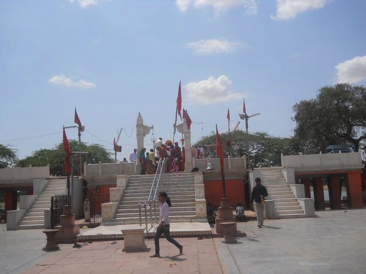 Kodamdeshwar Temple
