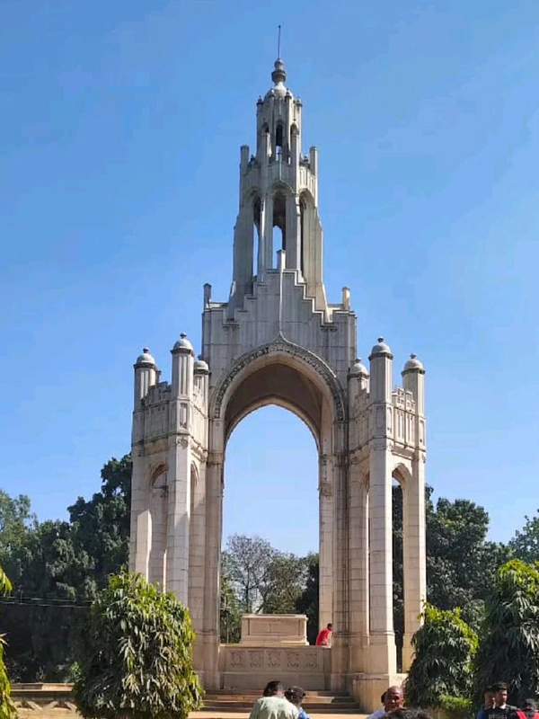 Company Garden (Alfred Park / Chandrashekhar Azad Park)
